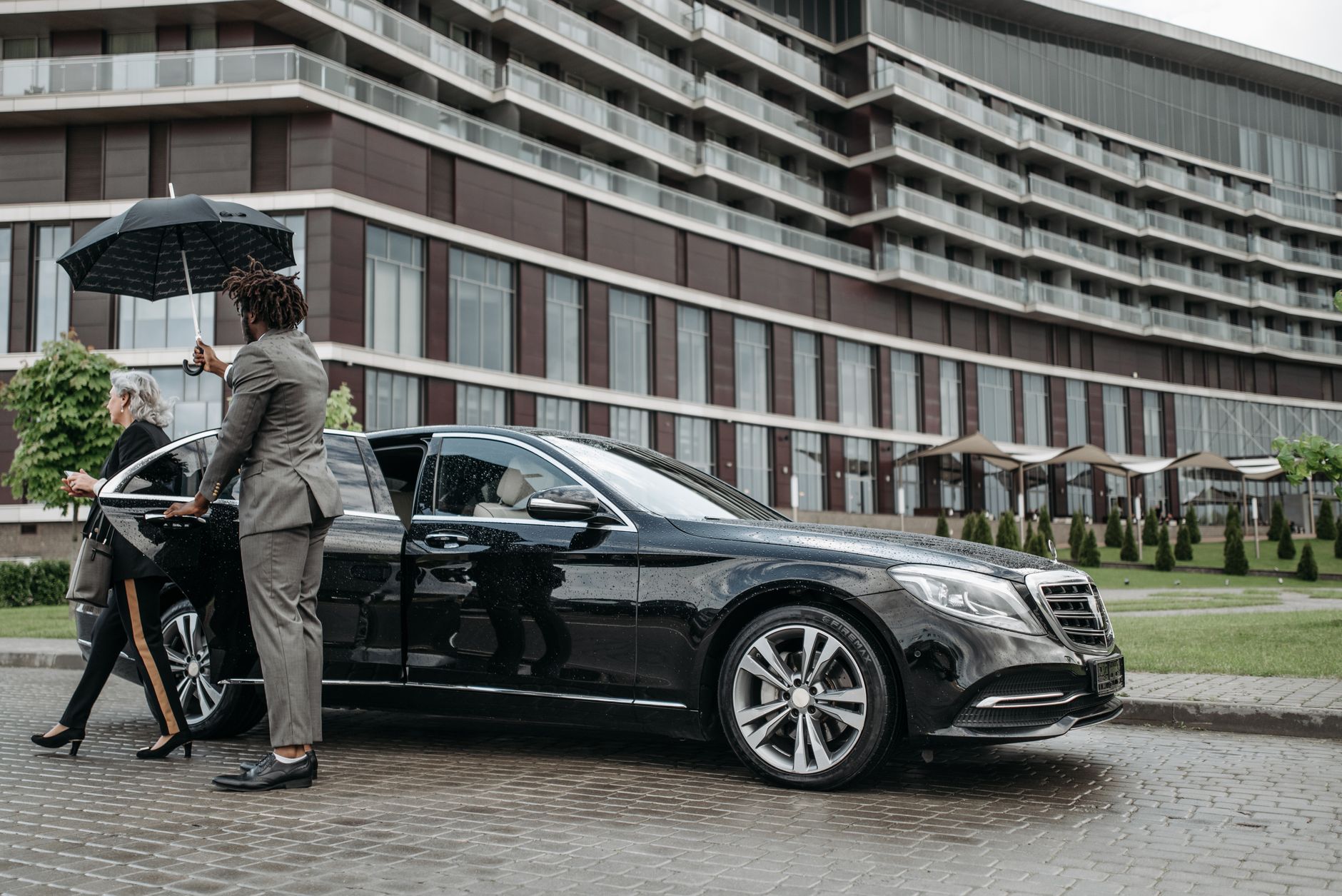 Chauffeur privé équipe à Limoges